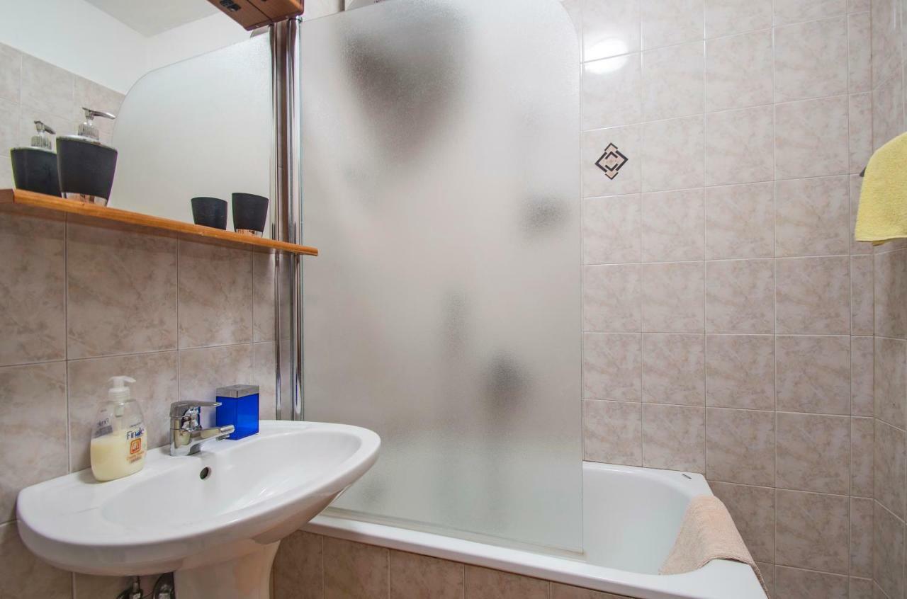 غاباس Apartments Iris المظهر الخارجي الصورة